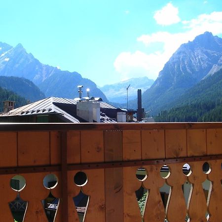 Garni Serena Canazei Exteriör bild